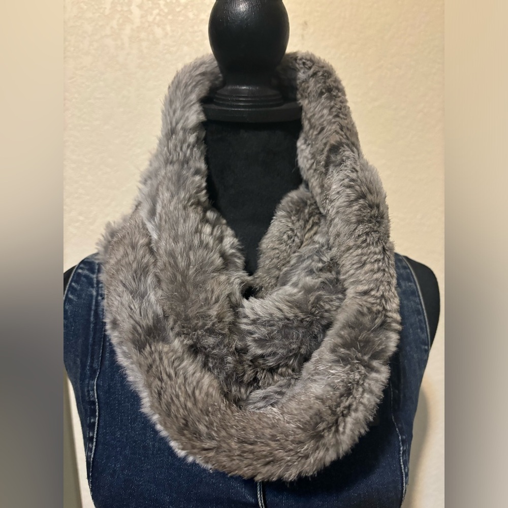 NWT Adrienne Landau Fur Infinity Scarf